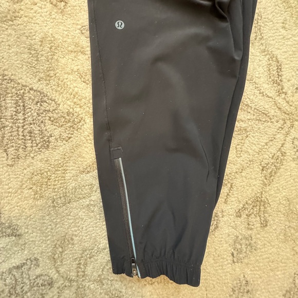 Lululemon Nylon Track Pant - Picture 5 of 9